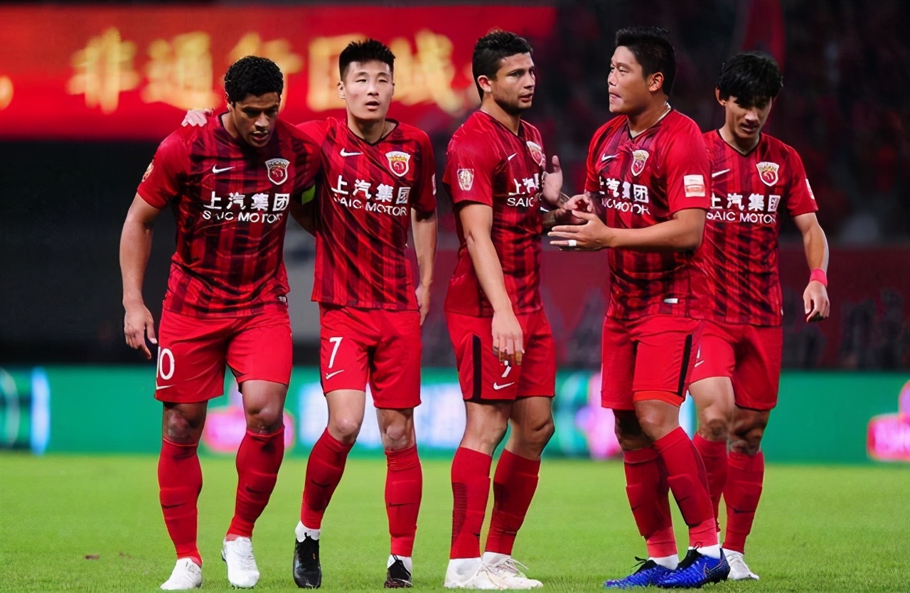 法国杯倒计时；埃因霍温转会期内部沟通；细节引发关注；震撼外界；阵容厚度经受考验(埃因霍温理工大学qs排名)