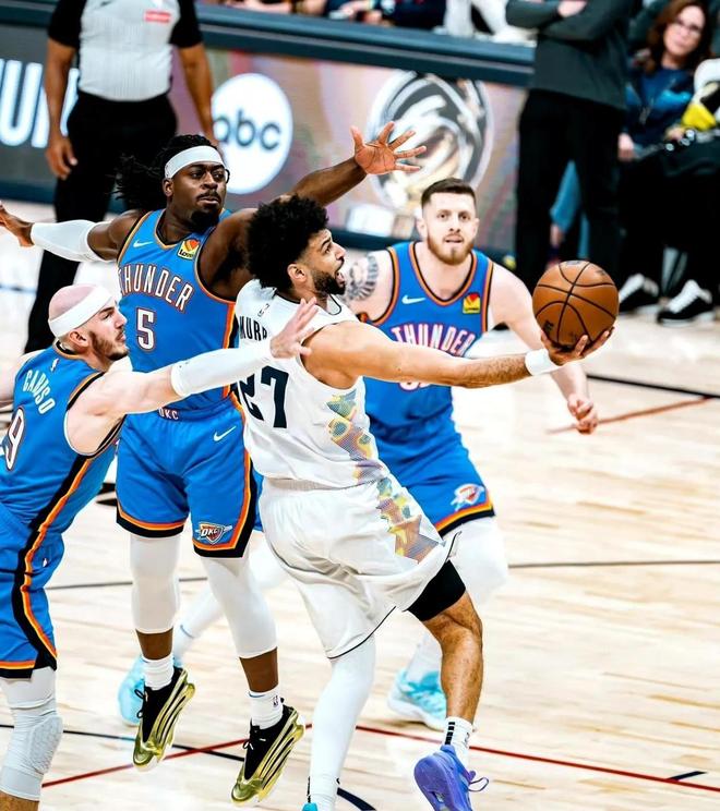 关于全明星赛窗口期走向成谜，丹佛掘金绝杀压哨，底气十足，年轻球员得到机会的信息