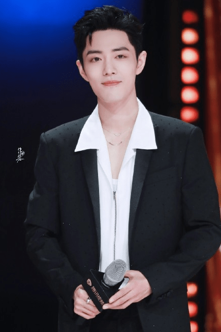 Karsa回归赛场，势不可挡首场状态亮眼，热火观众沸腾！的简单介绍